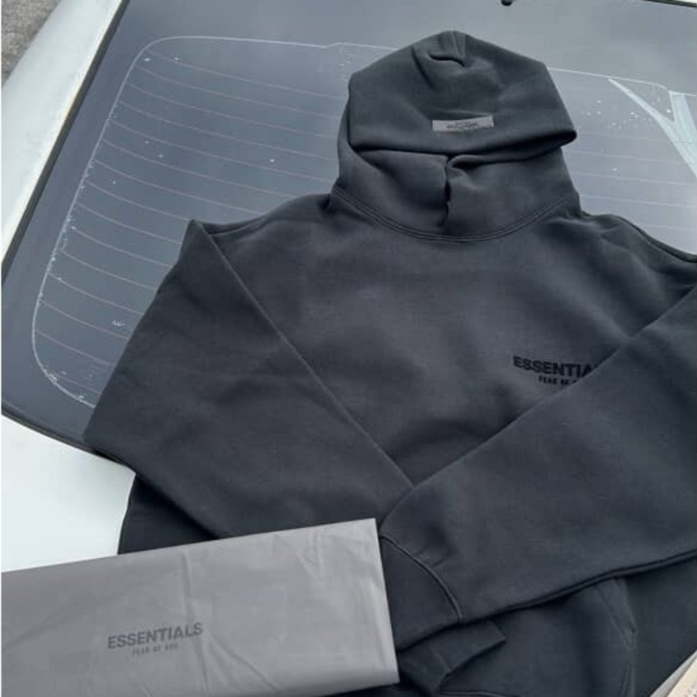 Essentials Black Men's Shirt